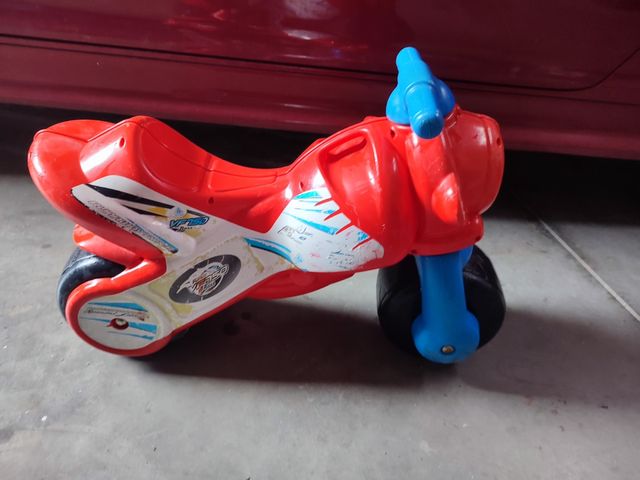 Moto plastico niño