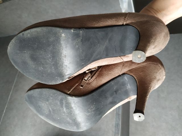 Botines beige talla 39