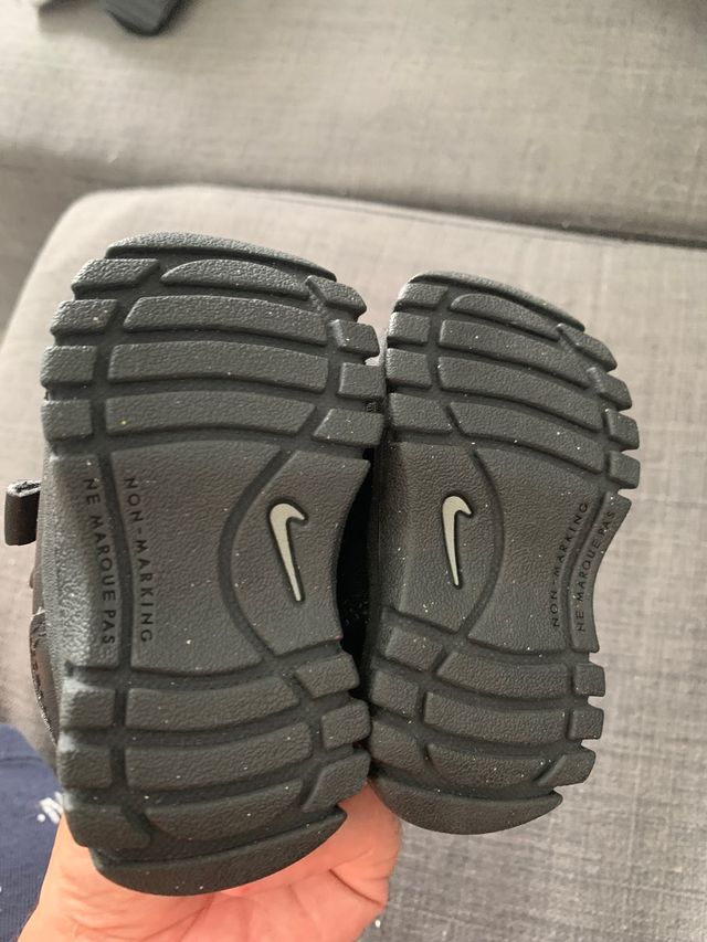 Bota nike bebe talla 17