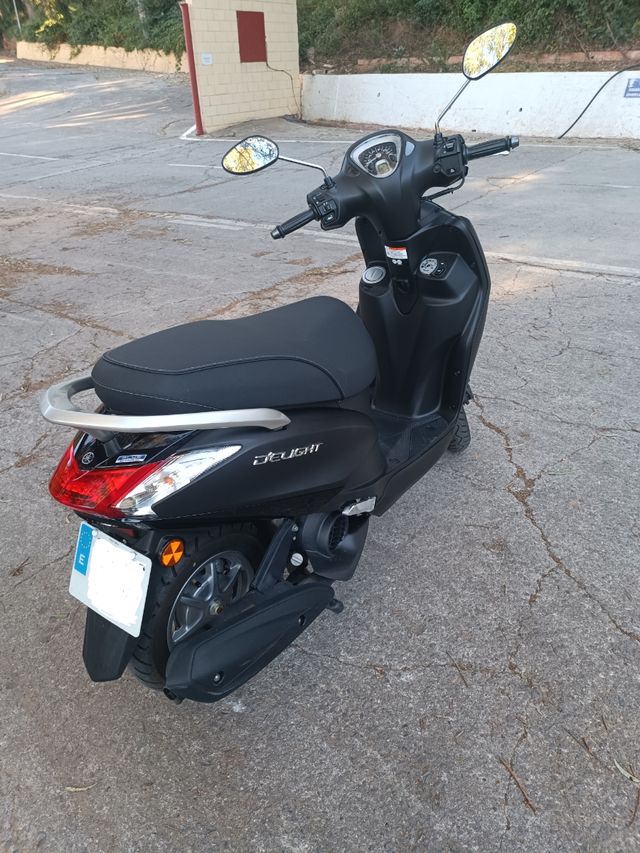 Yamaha delight 125 de segunda mano por 2 000 eur en ceuta en wallapop