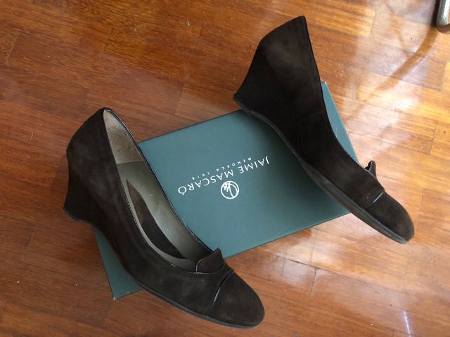 Oportunidad. Zapatos cuña piel Jaime Mascaro n.39