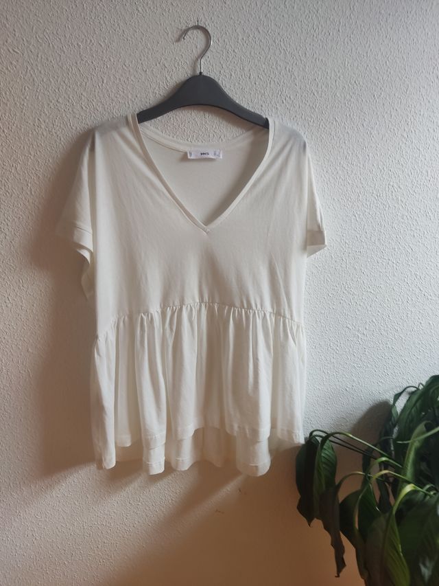 Camiseta volante crudo