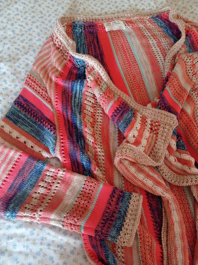 Chaqueta de hilo Zara.