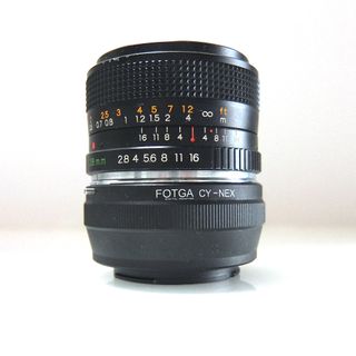 Objectif Kiron 28mm F/2 - Monture Yashica/Contax + Bagues Canon EOS Et Sony E - Occasion