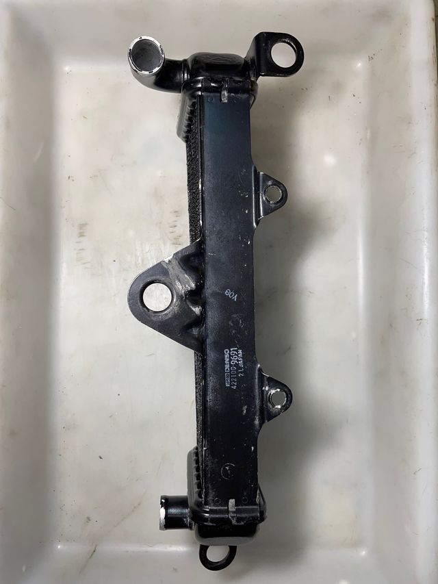 Radiador izquierdo Kawasaki KDX 250 91 39061-1127