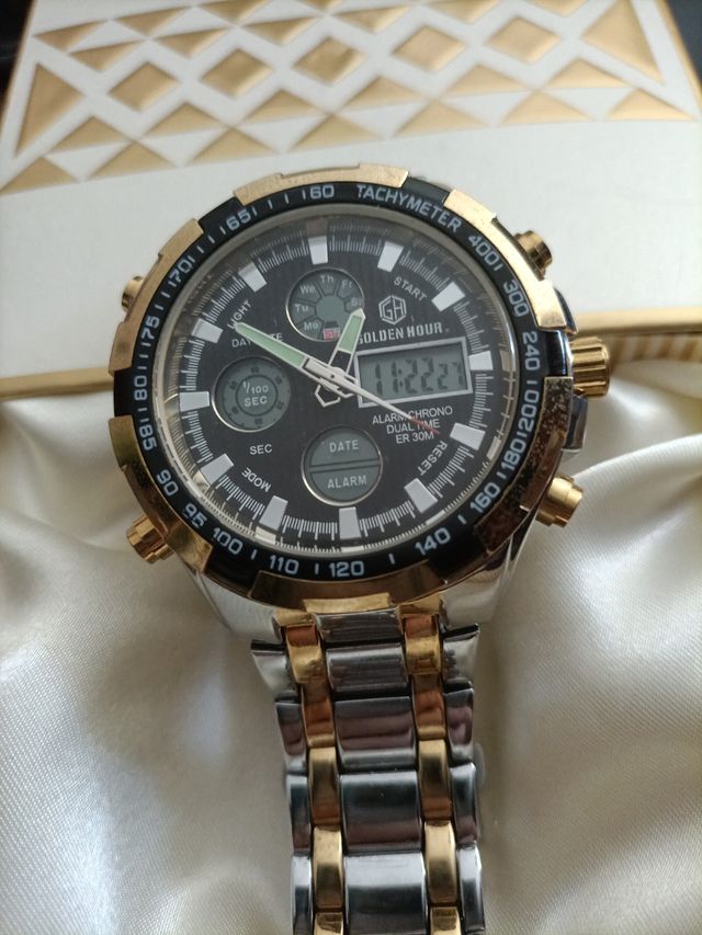 OROLOGIO DIGITALE NUOVO