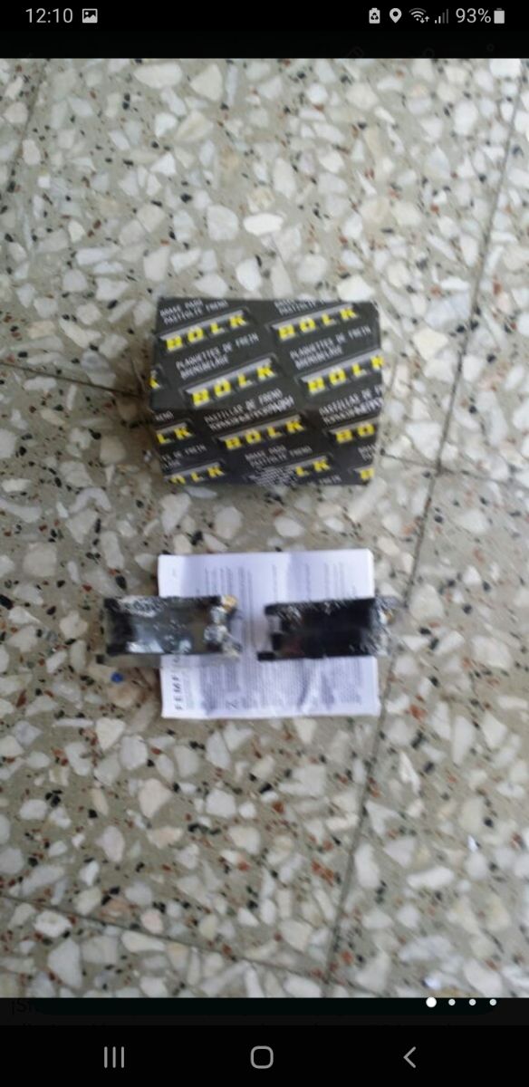 Accesorios Renault megane cabrio 2005.