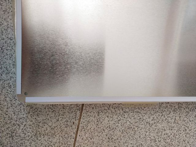 Cartel de metal ramo de flores con abejas