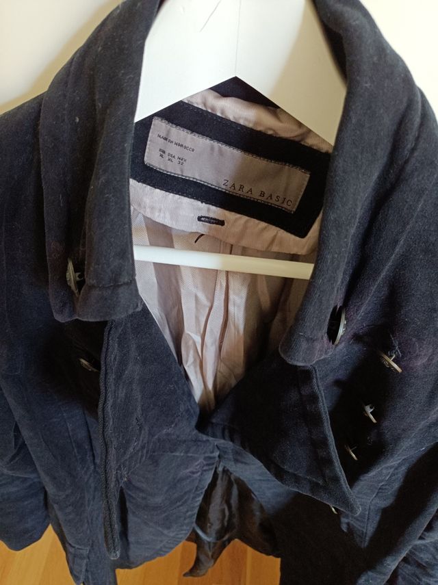 Chaqueta negra tres cuartos