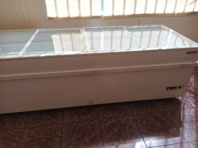 se vende arcon congelador