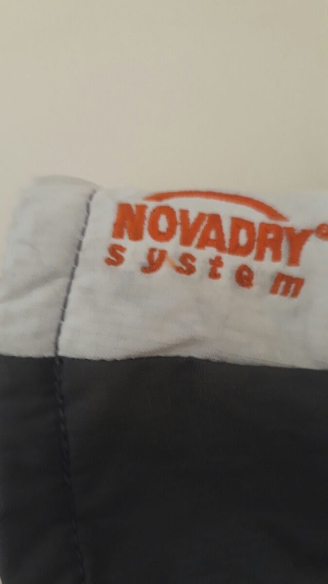 Guantes  ( QUECHUA )