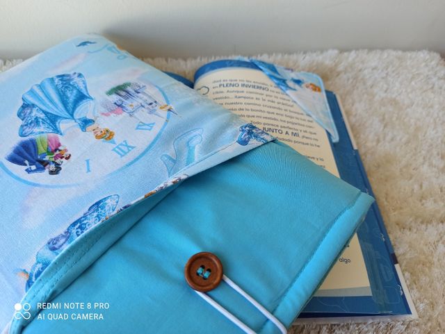 Cenicienta (funda literaria y tablets)