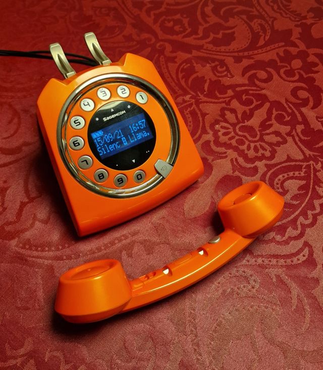 Teléfono SAGECOM SIXTY