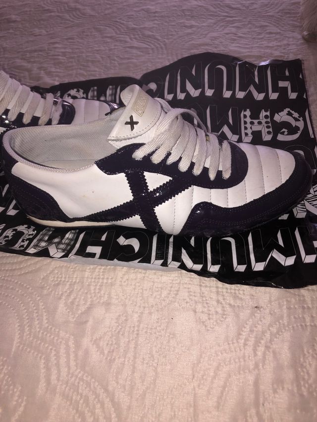 Zapatillas deportivas MÚNICH .Precio 18€