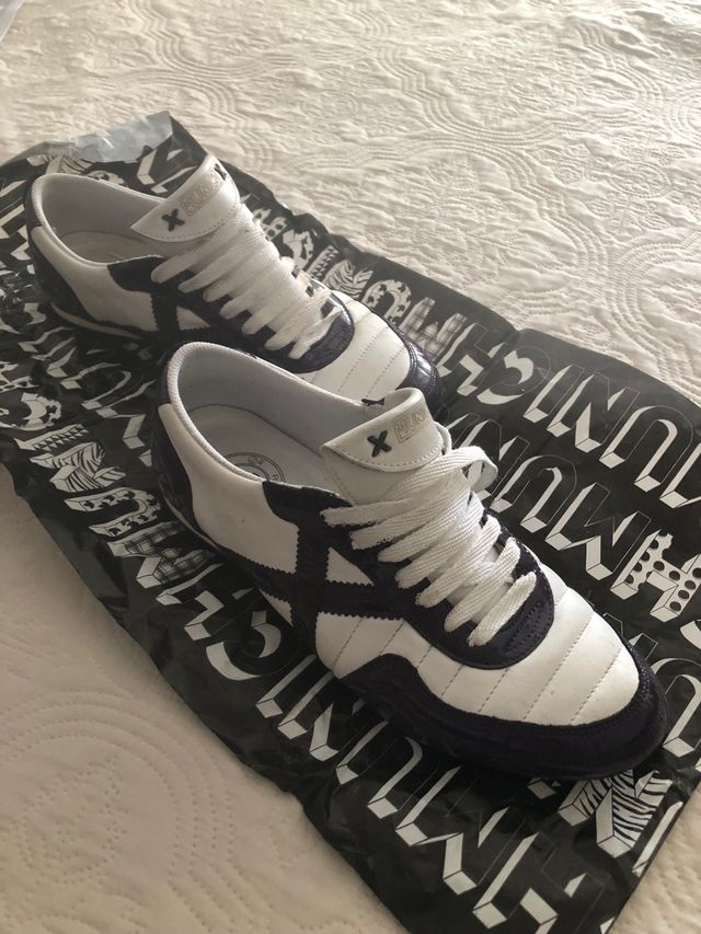 Zapatillas deportivas MÚNICH .Precio 18€
