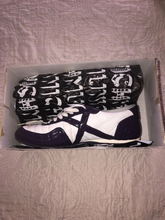 Zapatillas deportivas MÚNICH .Precio 18€