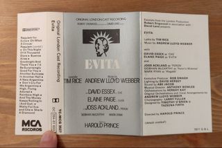 📼 Evita 