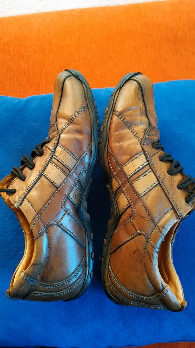 zapatos de piel.Talla 42