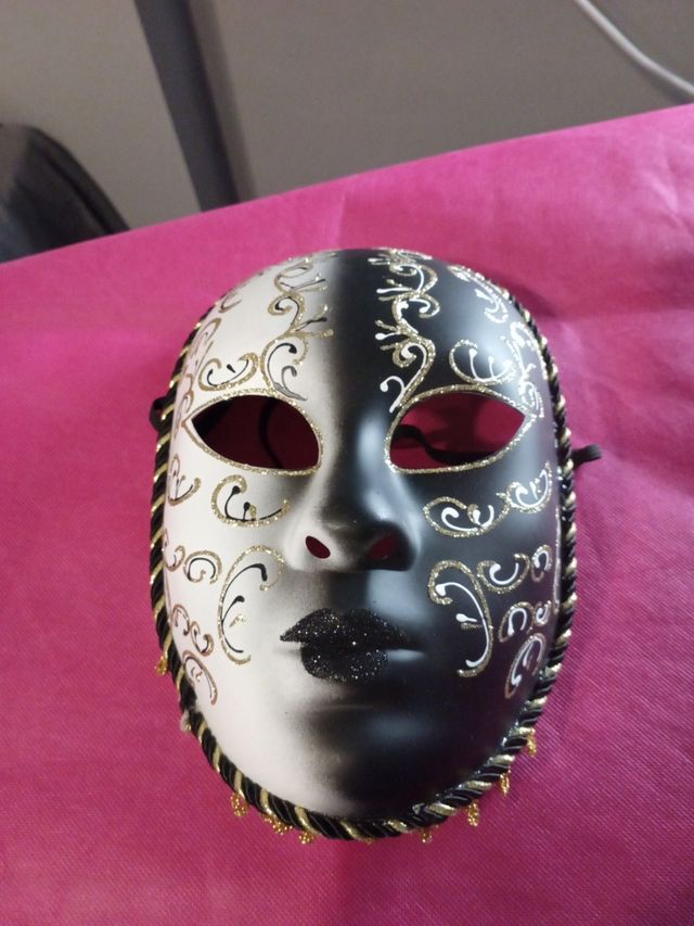 MASCARA VENECIANA