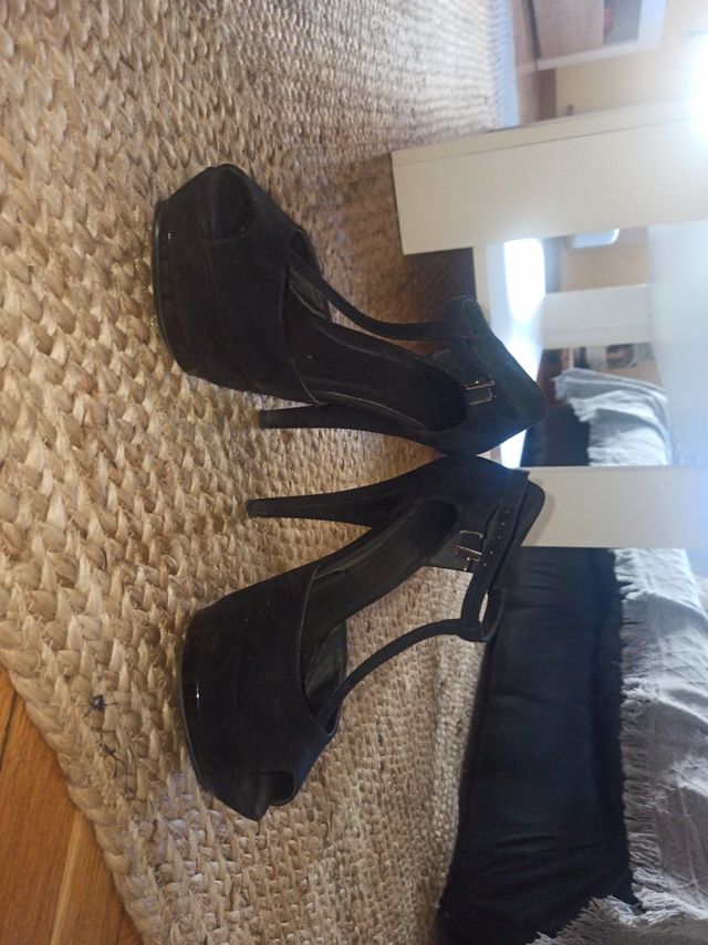 Sandalias de fiesta.