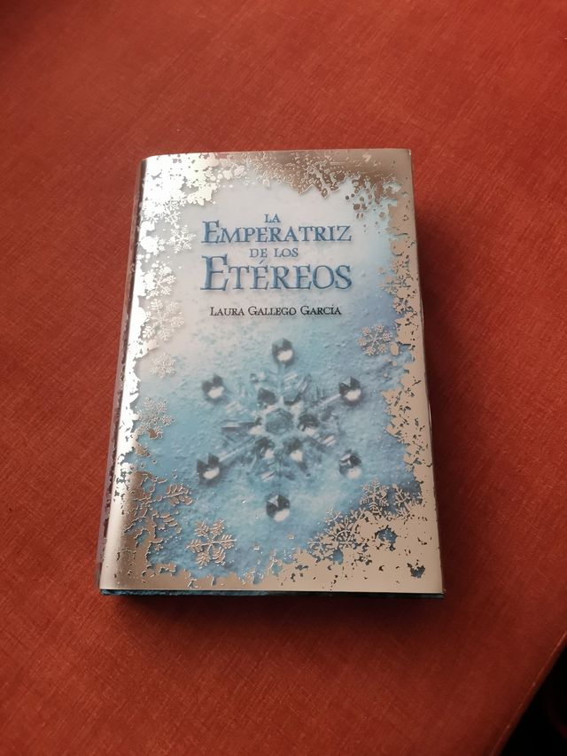 la emperatriz de los etéreos