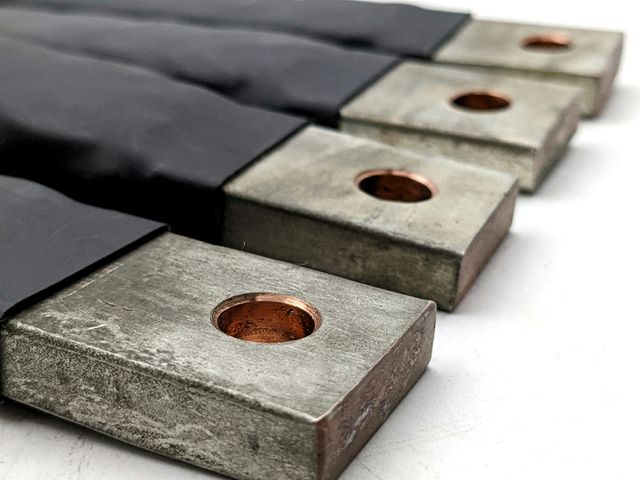 Piezas de conexión Shneider 04073 INS-INV630