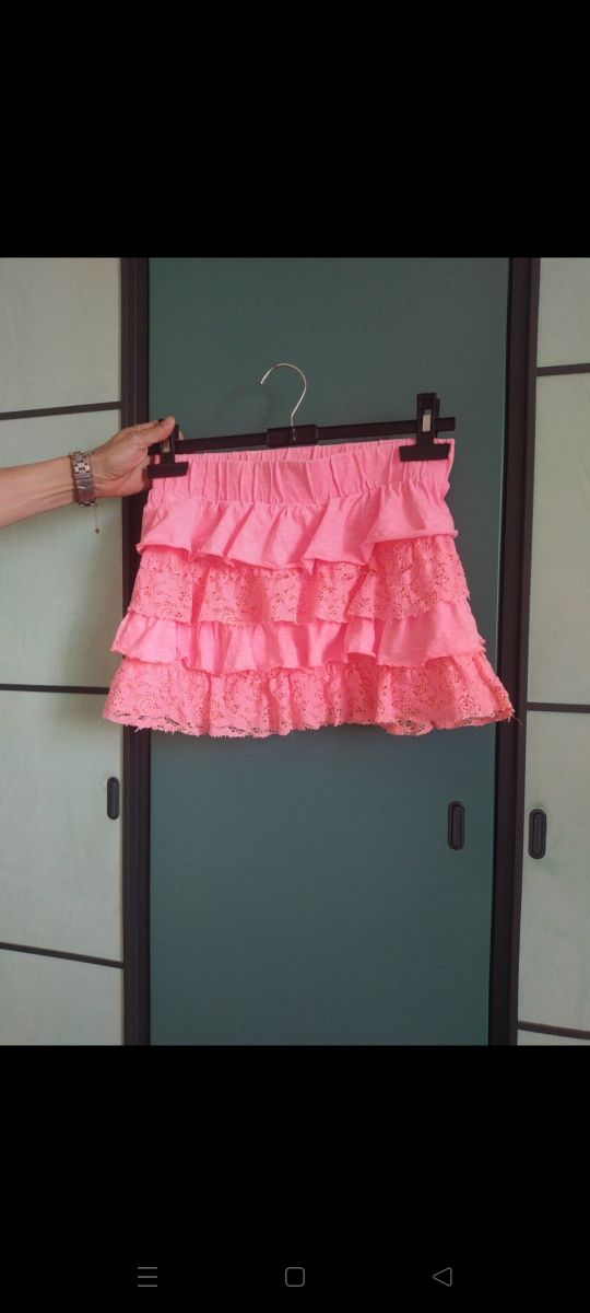 gonna corta a balze 8/9 anni