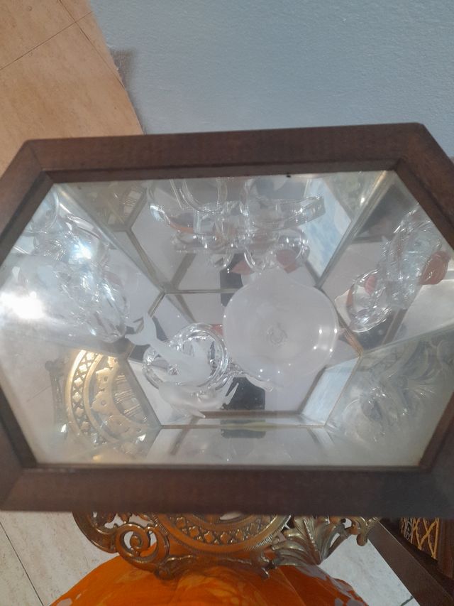 vitrina_ urna vintage