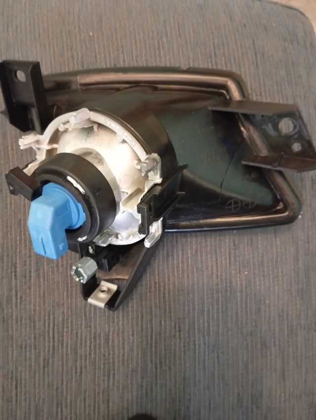 Faro antiniebla Citroen Xsara