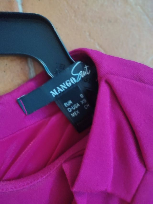 Vestido cóctel Mango
