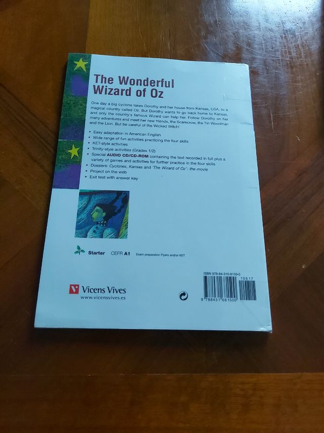 The Wonderful Wizard of Oz. Green Apple. Black Cat