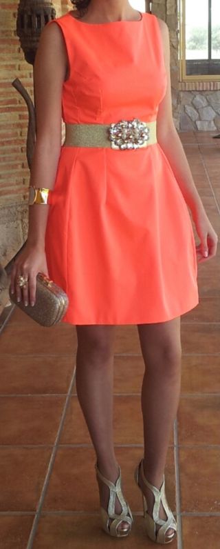 Vestido coral Teria Yabar 