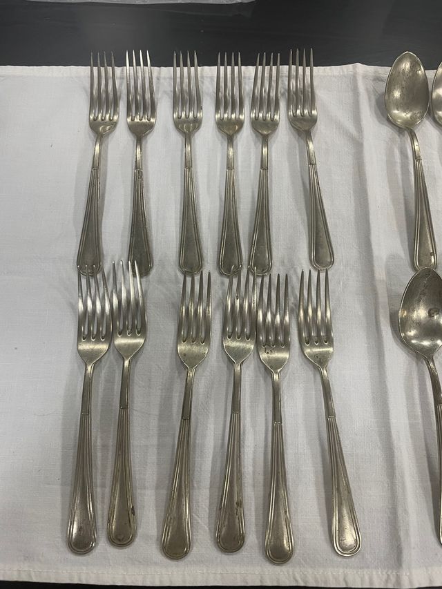 Cucharas y tenedores alpaca