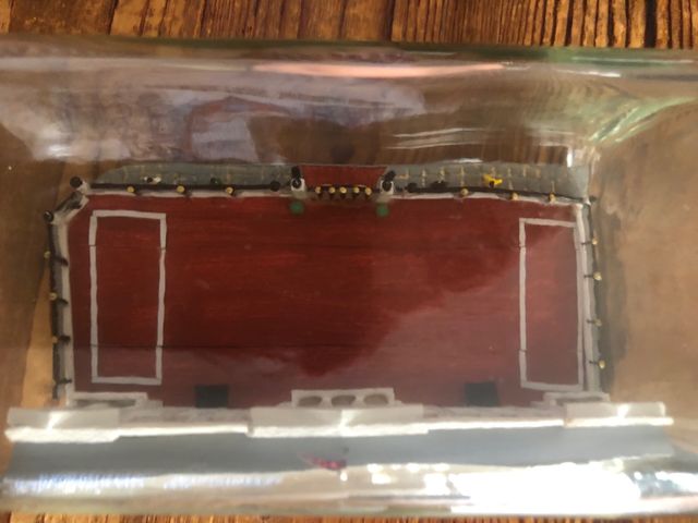 Buckingham Palace. Dins ampolla.