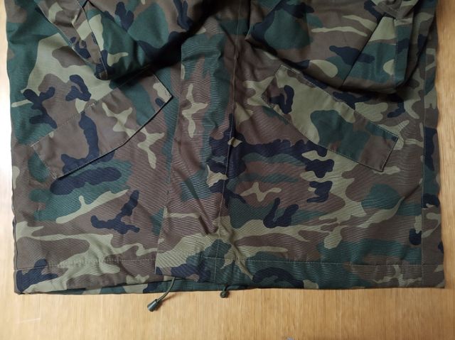 CHAQUETÓN IMPERMEABLE MIMETIZADO CAZA PESCA