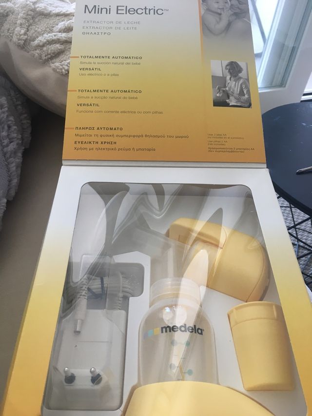 Extractor leche eléctrico. A estrenar