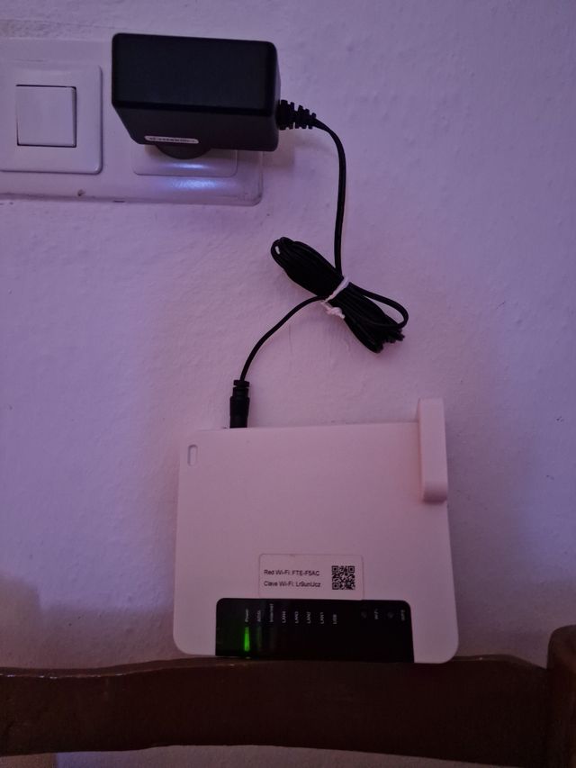 COMTREND ROUTER WI-FI ( AR 5307U )