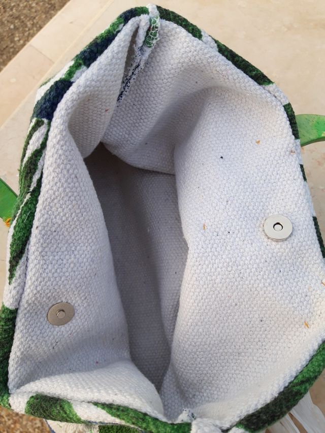 Borsa in cotone stampato con frange e conchiglie