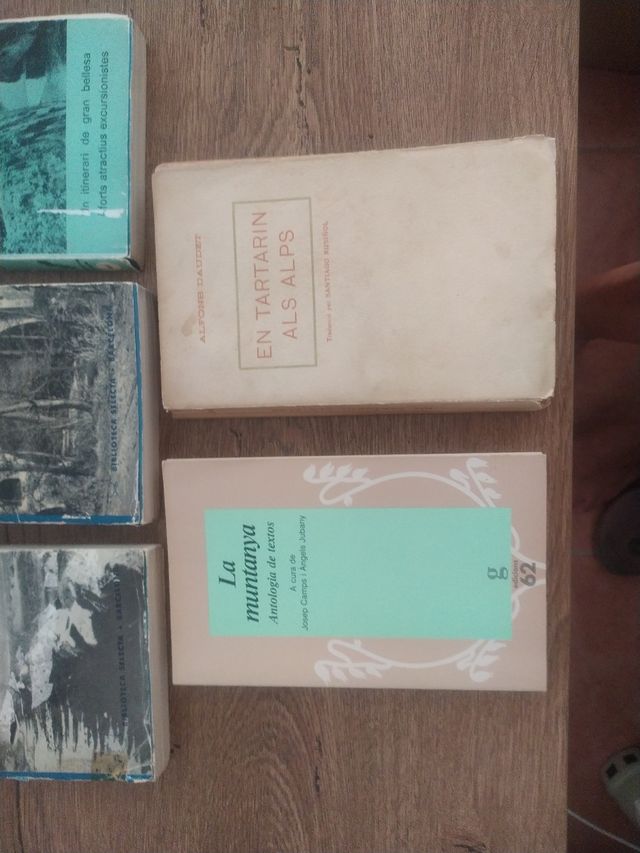 lote libros de montaña escritos en catalán