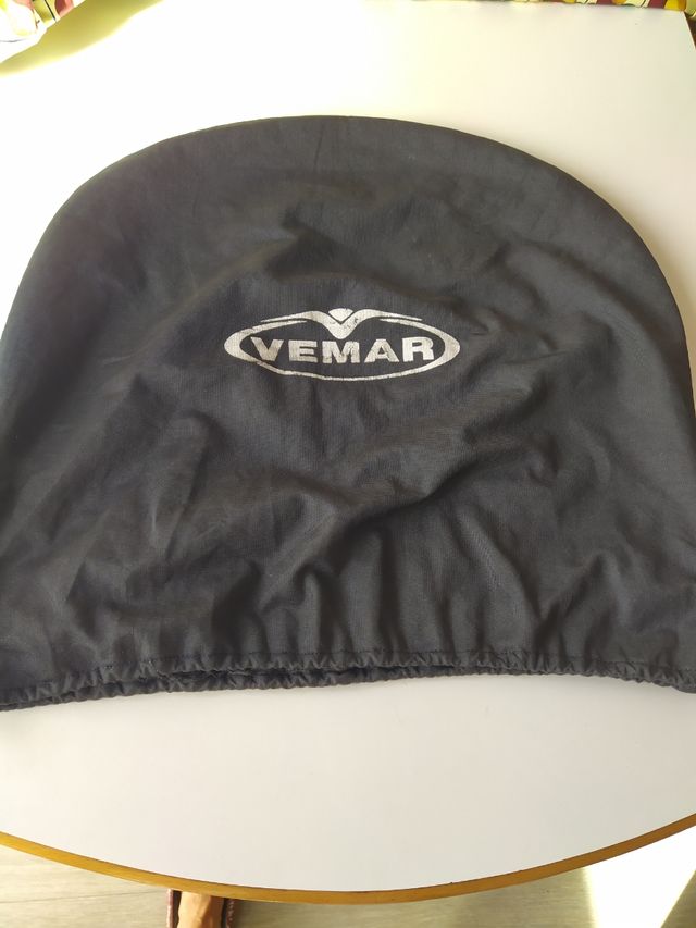 Casco de moto marca VEMAR