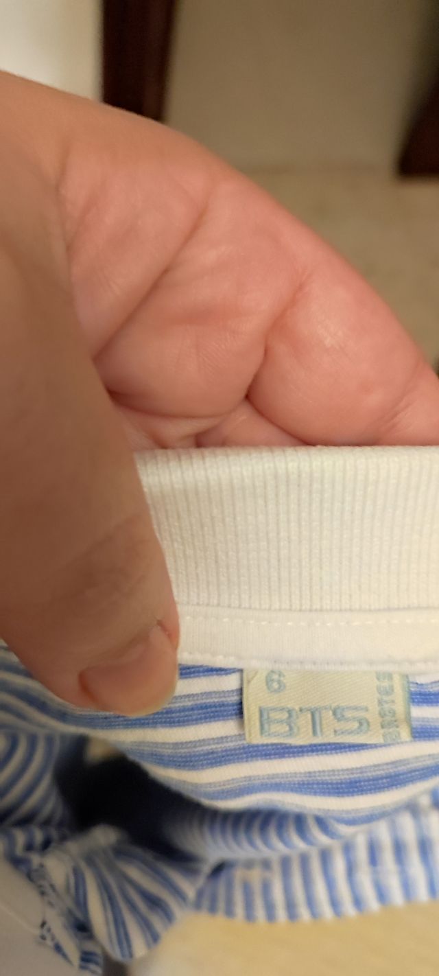 Polo de manga corta niño. Talla 6