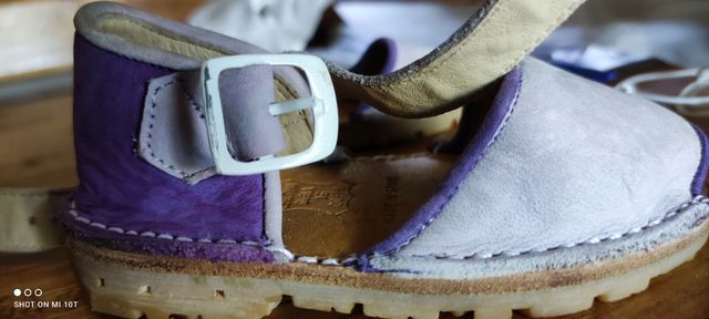 2 pares menorquinas niña n°19