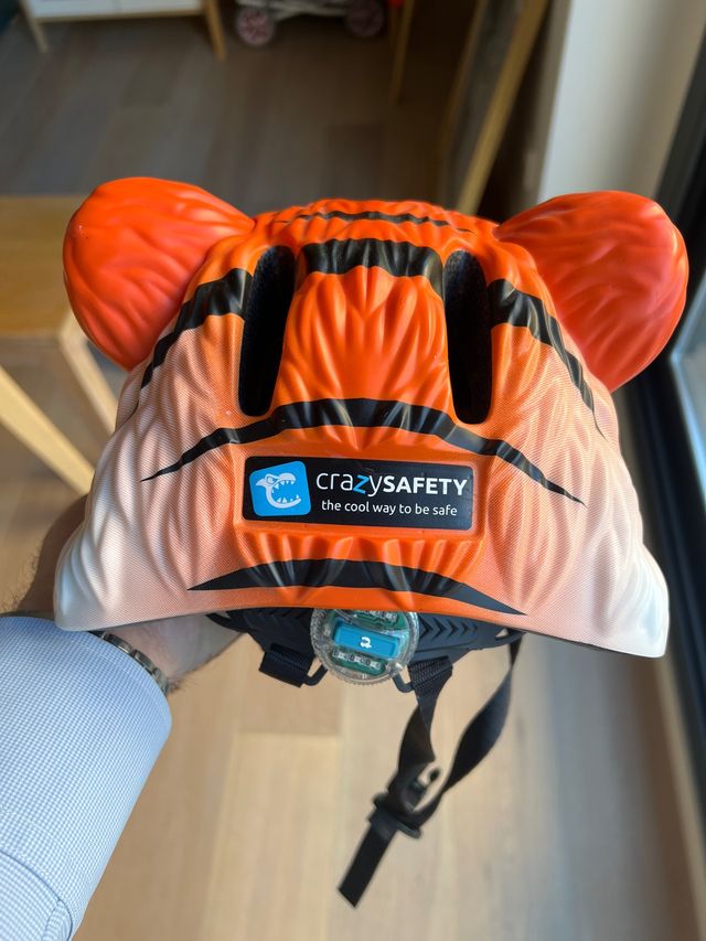 Casco para bici, patinete, etc niños