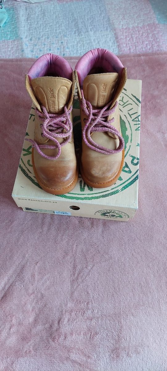 Botas Panama Jack 

