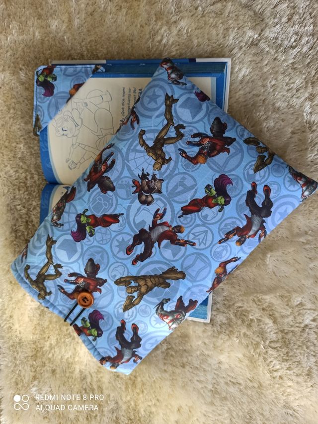 Saga Marvel (funda literaria y tablets)