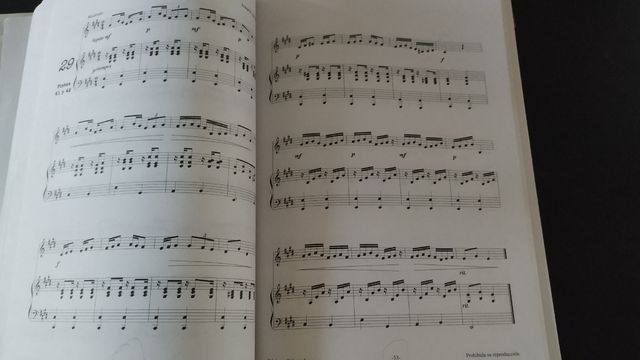 Lenguaje musical melódico IV si bemol