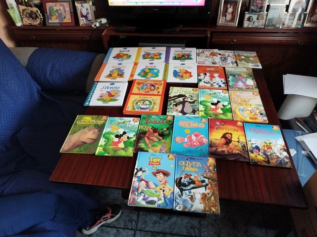 vendo cuentos y libros