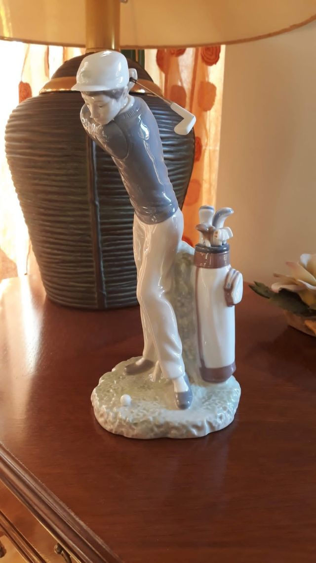 figura de lladro golfista OCASION
