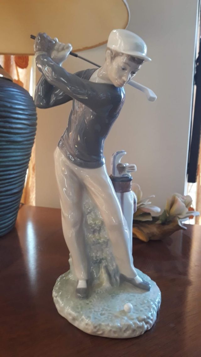 figura de lladro golfista OCASION