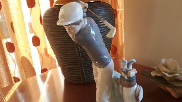 figura de lladro golfista OCASION